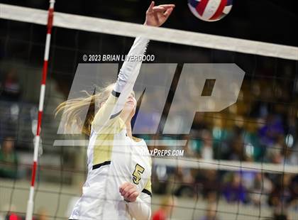 Thumbnail 3 in Rock Canyon vs. Pine Creek (CHSAA 5A Round 2) photogallery.