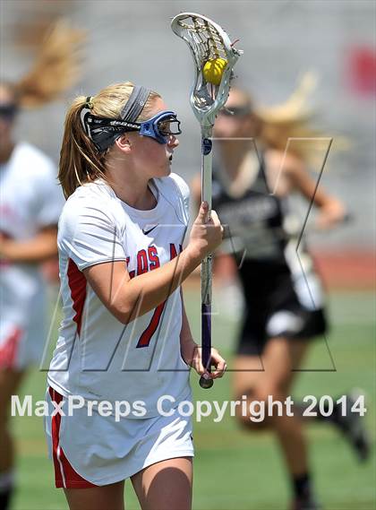 Thumbnail 1 in Oak Park vs Los Alamitos ( Southern Final) photogallery.