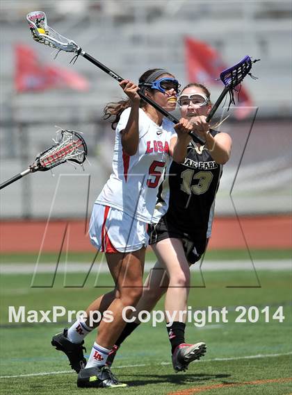 Thumbnail 3 in Oak Park vs Los Alamitos ( Southern Final) photogallery.