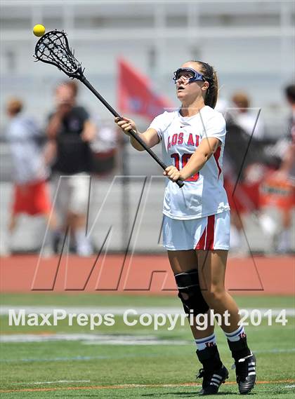 Thumbnail 3 in Oak Park vs Los Alamitos ( Southern Final) photogallery.
