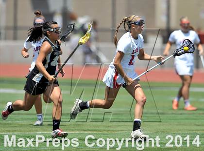 Thumbnail 1 in Oak Park vs Los Alamitos ( Southern Final) photogallery.