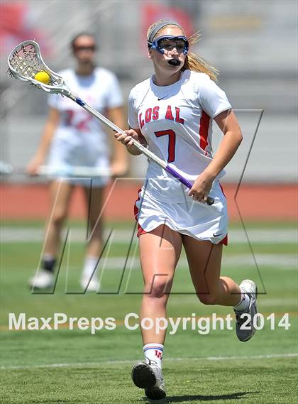 Thumbnail 2 in Oak Park vs Los Alamitos ( Southern Final) photogallery.