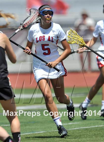 Thumbnail 2 in Oak Park vs Los Alamitos ( Southern Final) photogallery.