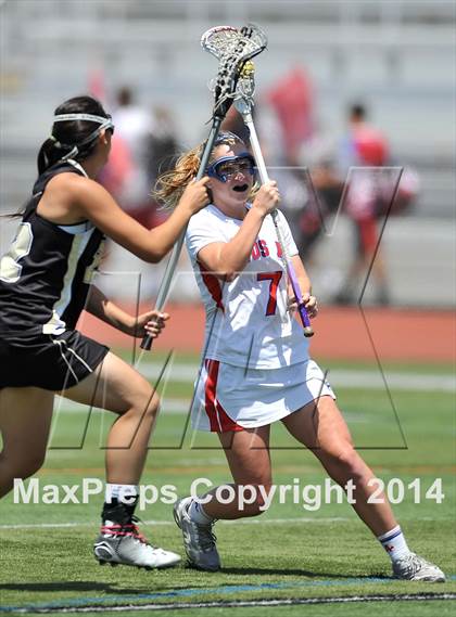 Thumbnail 1 in Oak Park vs Los Alamitos ( Southern Final) photogallery.