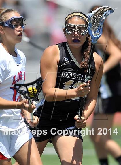 Thumbnail 3 in Oak Park vs Los Alamitos ( Southern Final) photogallery.
