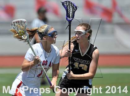 Thumbnail 2 in Oak Park vs Los Alamitos ( Southern Final) photogallery.