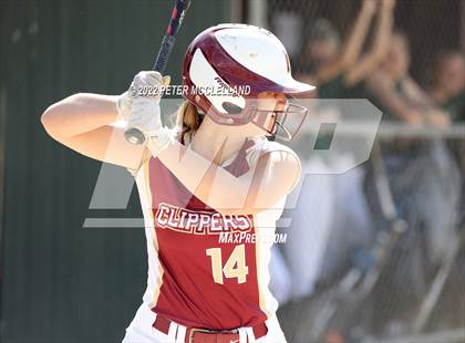 Thumbnail 1 in Newburyport vs Pentucket Regional photogallery.