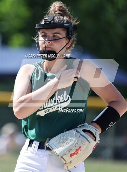Thumbnail 2 in Newburyport vs Pentucket Regional photogallery.