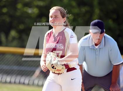 Thumbnail 2 in Newburyport vs Pentucket Regional photogallery.
