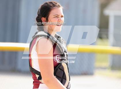 Thumbnail 3 in Newburyport vs Pentucket Regional photogallery.