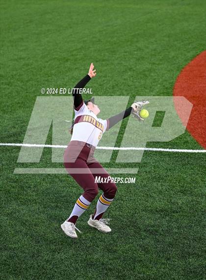 Thumbnail 3 in South Range vs. South Webster (OHSAA Division III State Semifinal) photogallery.