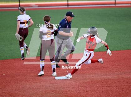Thumbnail 2 in South Range vs. South Webster (OHSAA Division III State Semifinal) photogallery.