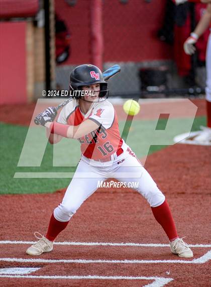 Thumbnail 1 in South Range vs. South Webster (OHSAA Division III State Semifinal) photogallery.