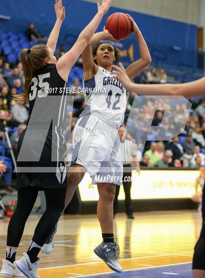 Thumbnail 3 in Lone Peak vs Copper Hills (UHSAA 5A Quarterfinal) photogallery.