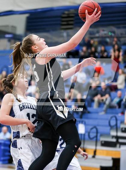 Thumbnail 3 in Lone Peak vs Copper Hills (UHSAA 5A Quarterfinal) photogallery.