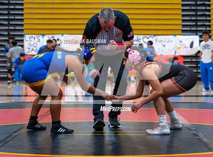 Thumbnail 2 in Valencia @ Segerstrom photogallery.