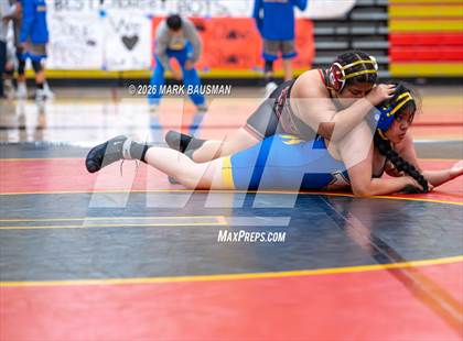 Thumbnail 2 in Valencia @ Segerstrom photogallery.