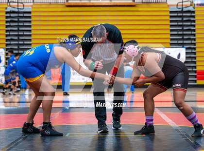 Thumbnail 2 in Valencia @ Segerstrom photogallery.