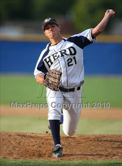 Thumbnail 3 in Elk Grove vs. Sheldon (CIF SJS D1 Playoffs) photogallery.