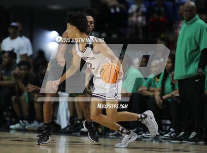 Thumbnail 2 in Morrilton vs. Little Rock Mills (AAA 4A State Final) photogallery.