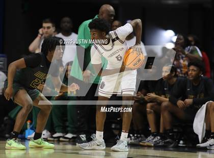 Thumbnail 2 in Morrilton vs. Little Rock Mills (AAA 4A State Final) photogallery.