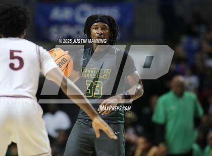 Thumbnail 2 in Morrilton vs. Little Rock Mills (AAA 4A State Final) photogallery.