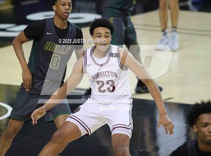 Thumbnail 1 in Morrilton vs. Little Rock Mills (AAA 4A State Final) photogallery.