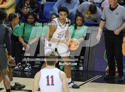 Thumbnail 3 in Morrilton vs. Little Rock Mills (AAA 4A State Final) photogallery.