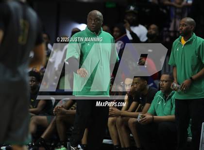Thumbnail 2 in Morrilton vs. Little Rock Mills (AAA 4A State Final) photogallery.