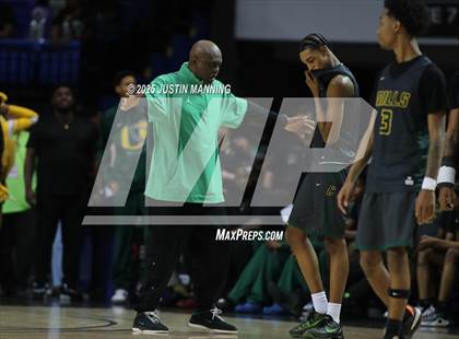 Thumbnail 1 in Morrilton vs. Little Rock Mills (AAA 4A State Final) photogallery.