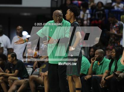Thumbnail 3 in Morrilton vs. Little Rock Mills (AAA 4A State Final) photogallery.