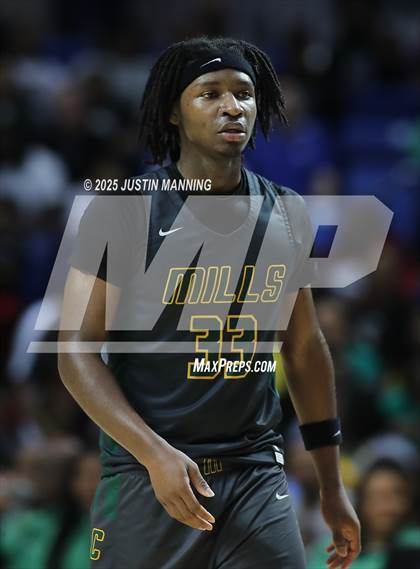 Thumbnail 1 in Morrilton vs. Little Rock Mills (AAA 4A State Final) photogallery.