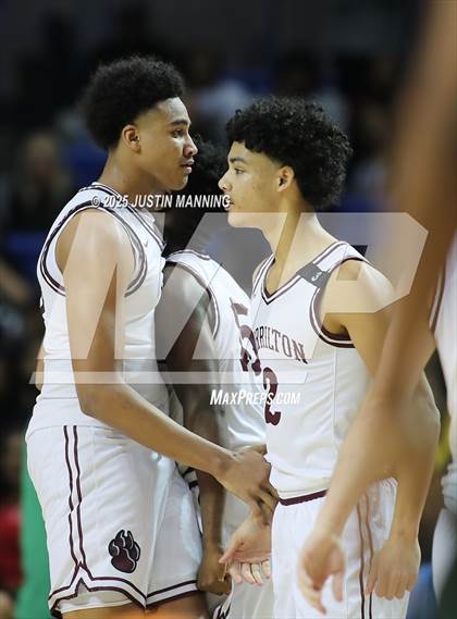Thumbnail 1 in Morrilton vs. Little Rock Mills (AAA 4A State Final) photogallery.