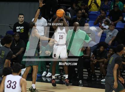 Thumbnail 2 in Morrilton vs. Little Rock Mills (AAA 4A State Final) photogallery.