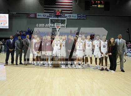 Thumbnail 3 in Morrilton vs. Little Rock Mills (AAA 4A State Final) photogallery.