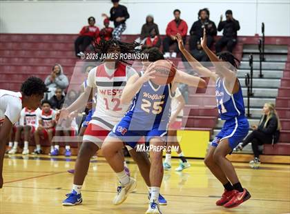 Thumbnail 1 in Wolfson vs Westside (MLK Shootout) photogallery.