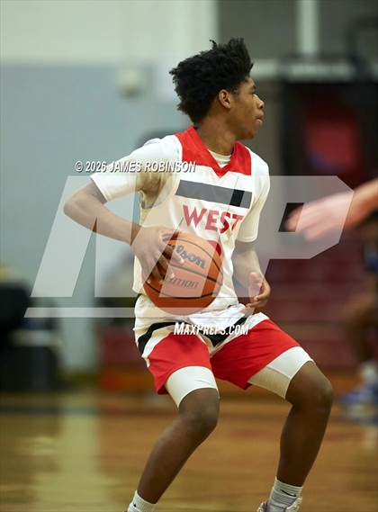 Thumbnail 1 in Wolfson vs Westside (MLK Shootout) photogallery.