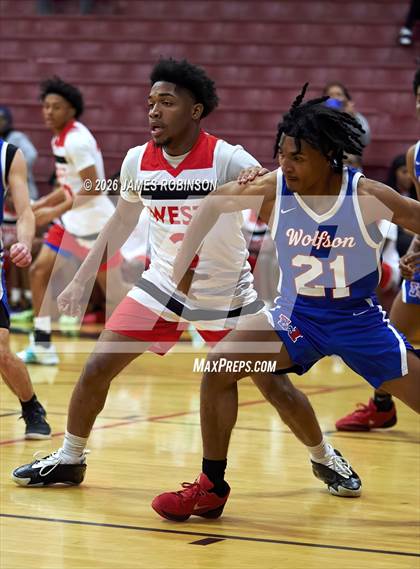 Thumbnail 1 in Wolfson vs Westside (MLK Shootout) photogallery.