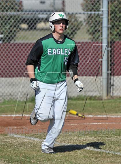 Thumbnail 3 in Valley View vs. Lone Star (Bells Tournament) photogallery.