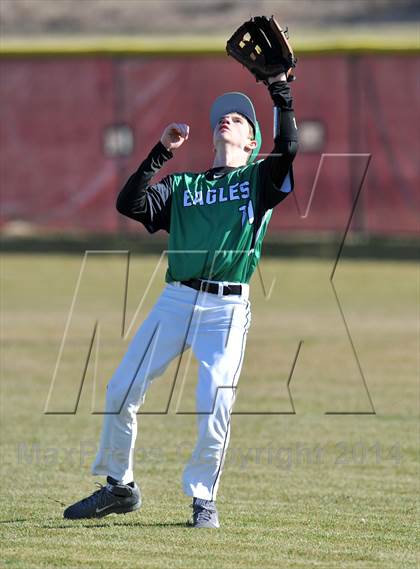 Thumbnail 2 in Valley View vs. Lone Star (Bells Tournament) photogallery.
