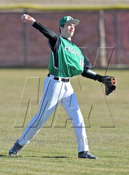 Thumbnail 2 in Valley View vs. Lone Star (Bells Tournament) photogallery.