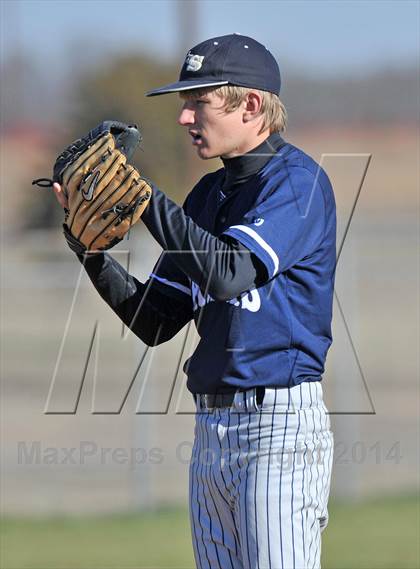 Thumbnail 3 in Valley View vs. Lone Star (Bells Tournament) photogallery.