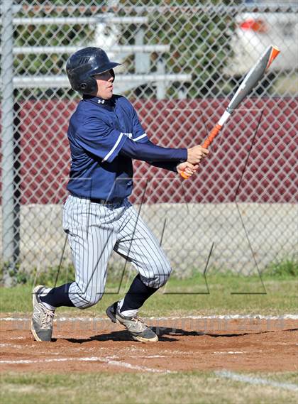 Thumbnail 3 in Valley View vs. Lone Star (Bells Tournament) photogallery.