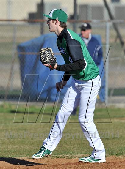 Thumbnail 2 in Valley View vs. Lone Star (Bells Tournament) photogallery.