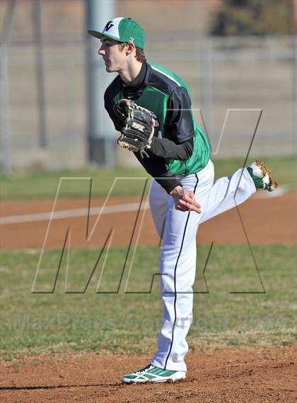 Thumbnail 3 in Valley View vs. Lone Star (Bells Tournament) photogallery.