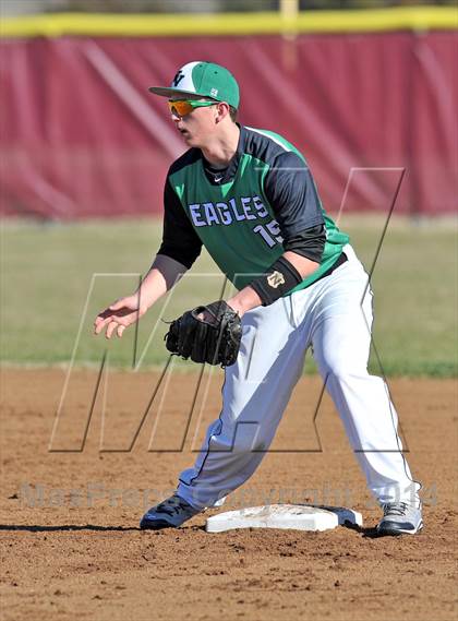 Thumbnail 3 in Valley View vs. Lone Star (Bells Tournament) photogallery.