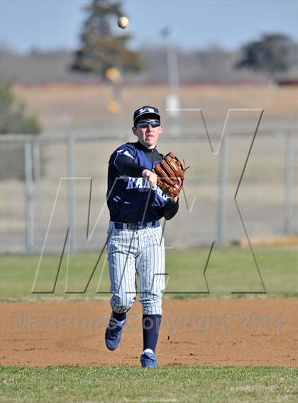 Thumbnail 1 in Valley View vs. Lone Star (Bells Tournament) photogallery.