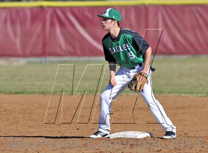 Thumbnail 2 in Valley View vs. Lone Star (Bells Tournament) photogallery.
