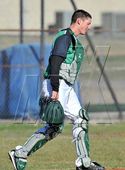 Thumbnail 2 in Valley View vs. Lone Star (Bells Tournament) photogallery.