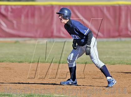 Thumbnail 3 in Valley View vs. Lone Star (Bells Tournament) photogallery.
